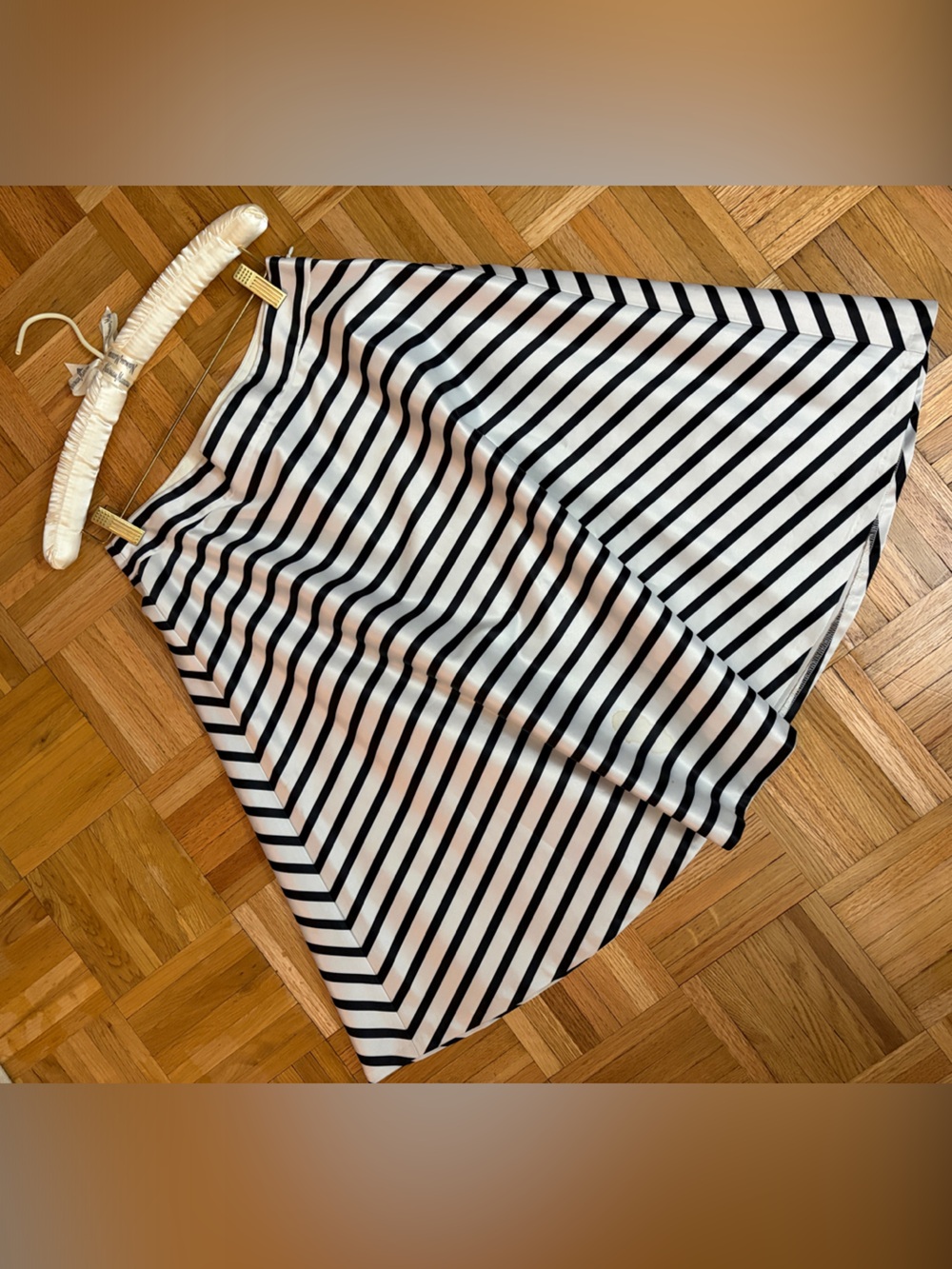 The Limited Y2K Black & White Striped Skirt *spot on front*